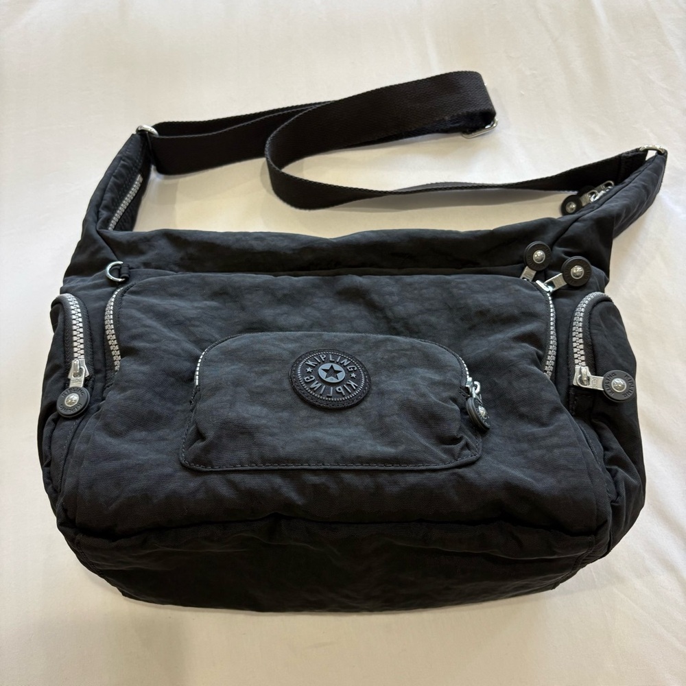 Kipling Black Nylon Shoulder/Crossbody Bag Multi Pocket Lightweight